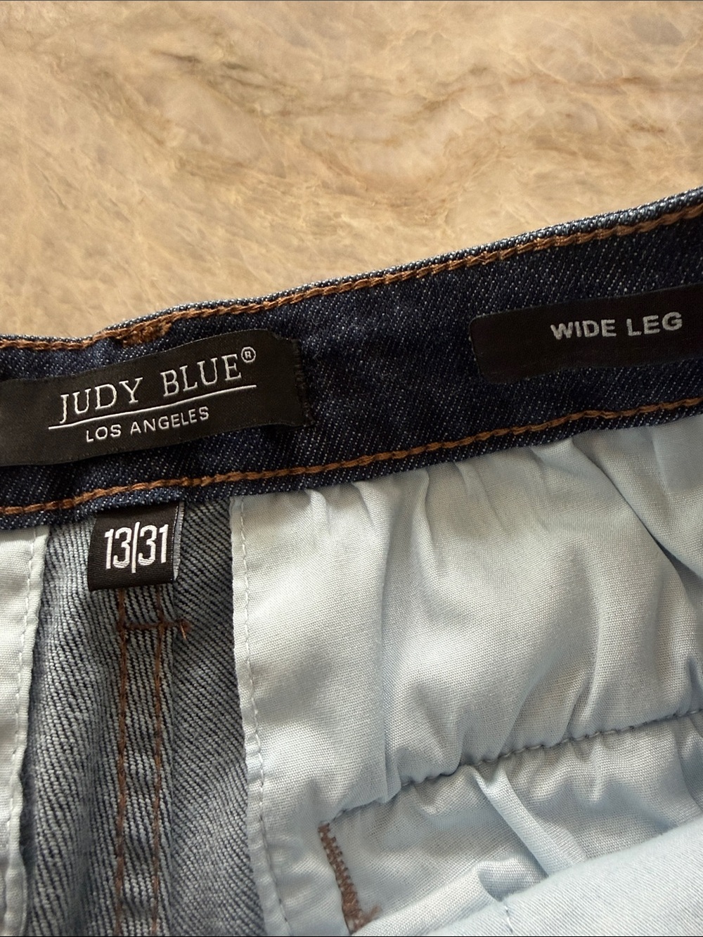 Judy Blue NWOT Wide Leg Cropped Women’s Jeans 31 - Picture 9 of 10